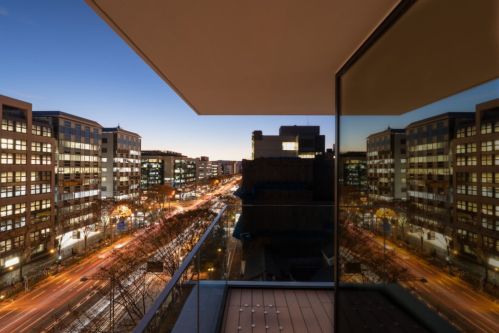 コーナーバルコニーツインルーム 禁煙 (ラウンジアクセス付) 客室1 | ザ ロイヤルパークホテル アイコニック 京都