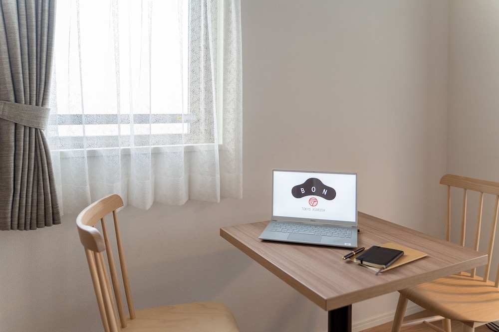 スーペリア ダブルルーム 禁煙 リビング エリア0 | BON東京浅草