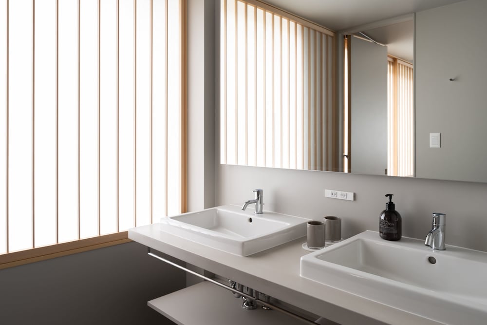 Junior Suite with Japanese-style バスルーム1 | MIROKU NARA by THE SHARE HOTELS