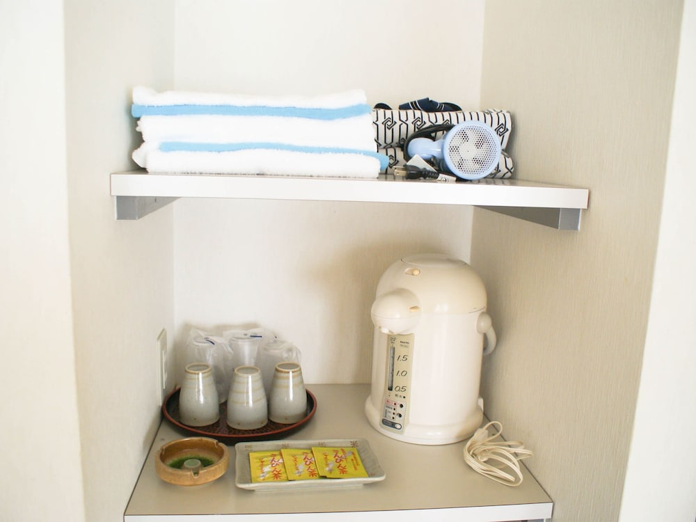 ツインルーム 喫煙可 客室の設備とサービス0 | でいごホテル