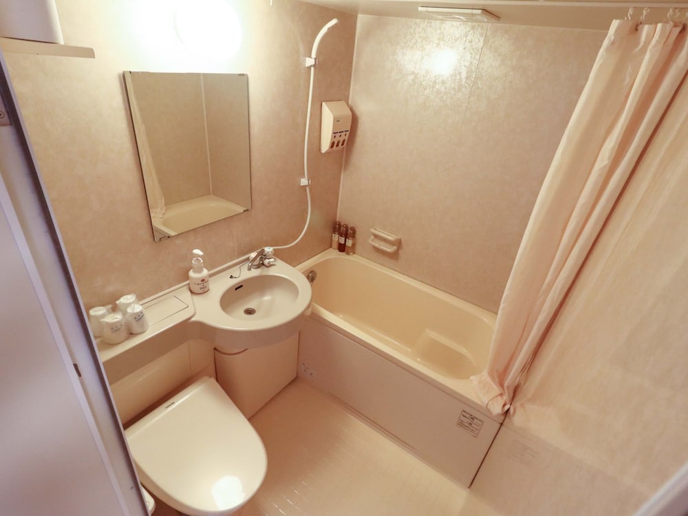 トリプルルーム 喫煙可 客室1 | でいごホテル