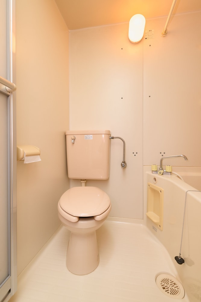 和室 2名 喫煙可 バスルーム1 | Tabist ビジネス宿 セピア 御前崎