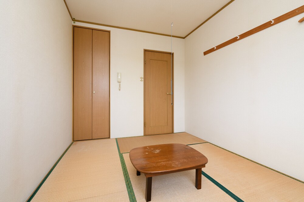 和室 2名 喫煙可 客室5 | Tabist ビジネス宿 セピア 御前崎