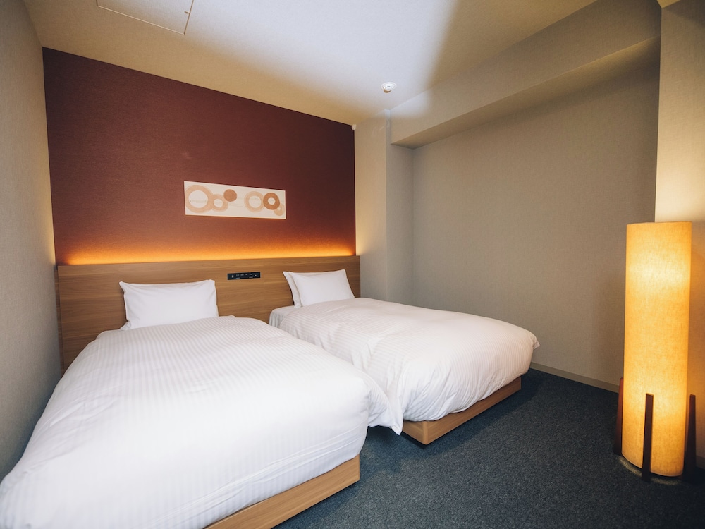 スーペリア 2 ベッドルーム スイート 客室1 | MIMARU SUITES 京都四条