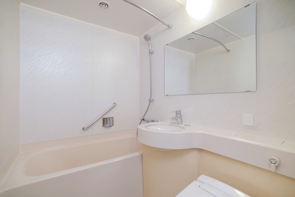 (禁煙)スタンダードダブルパークビュー バスルーム0 | ホテルマイステイズ広島 平和公園前