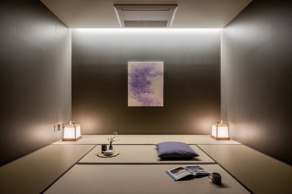 トラディショナル ツインルーム 禁煙 専用バスルーム 客室5 | THE MACHIYA HOTEL TAKAYAMA