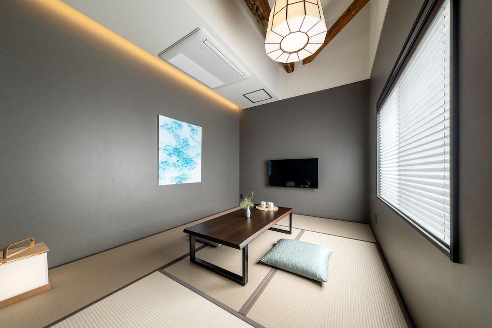 トラディショナル ツインルーム 禁煙 専用バスルーム 客室4 | THE MACHIYA HOTEL TAKAYAMA