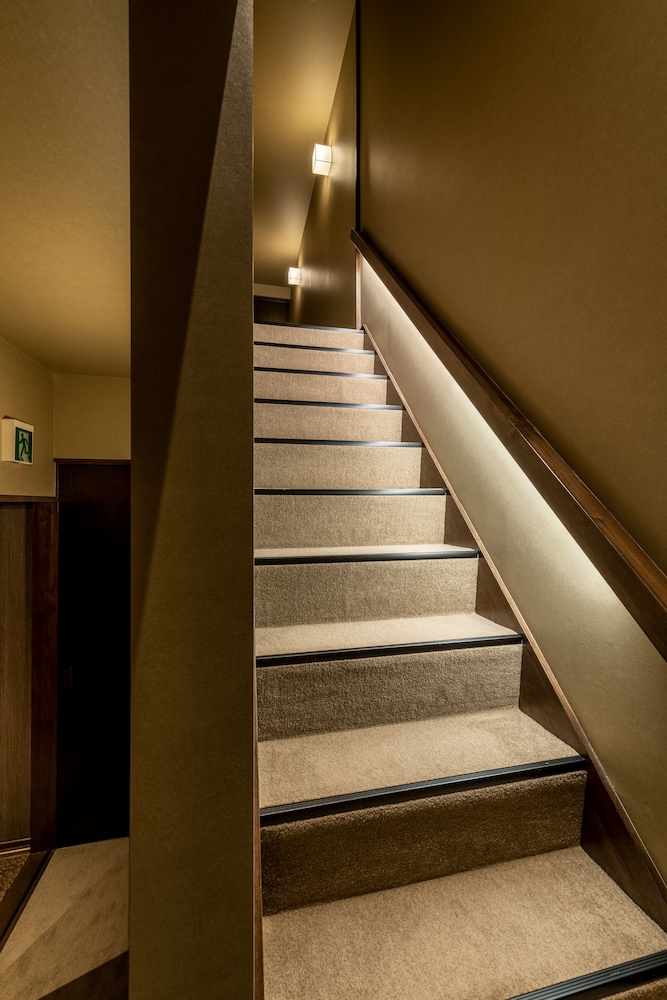 ファミリー ヴィラ リビング エリア1 | THE MACHIYA HOTEL TAKAYAMA