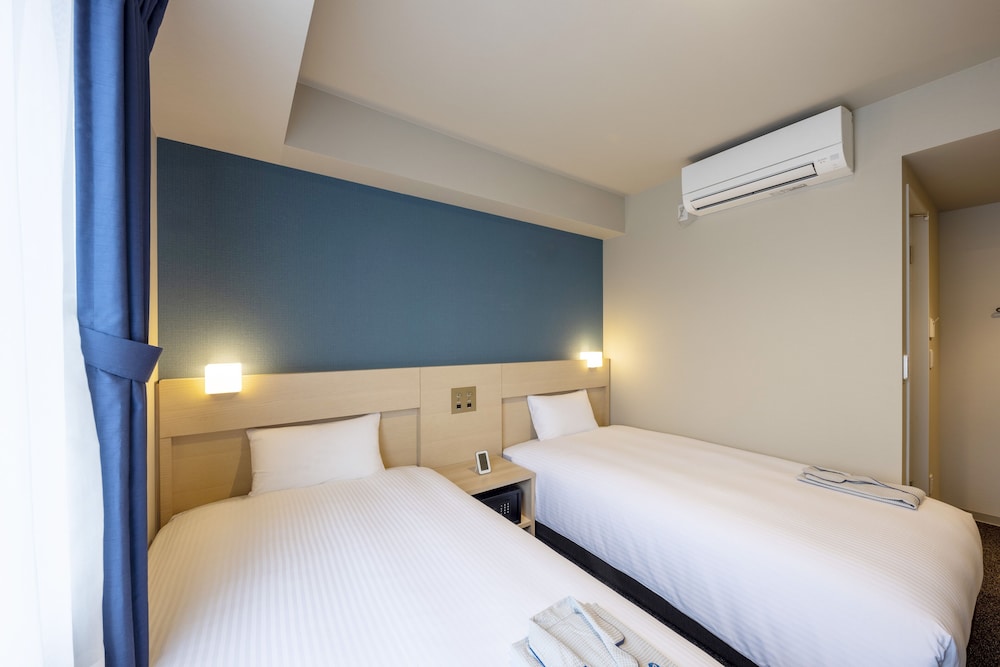 ツインルーム 禁煙 客室1 | JR クレメントイン今治