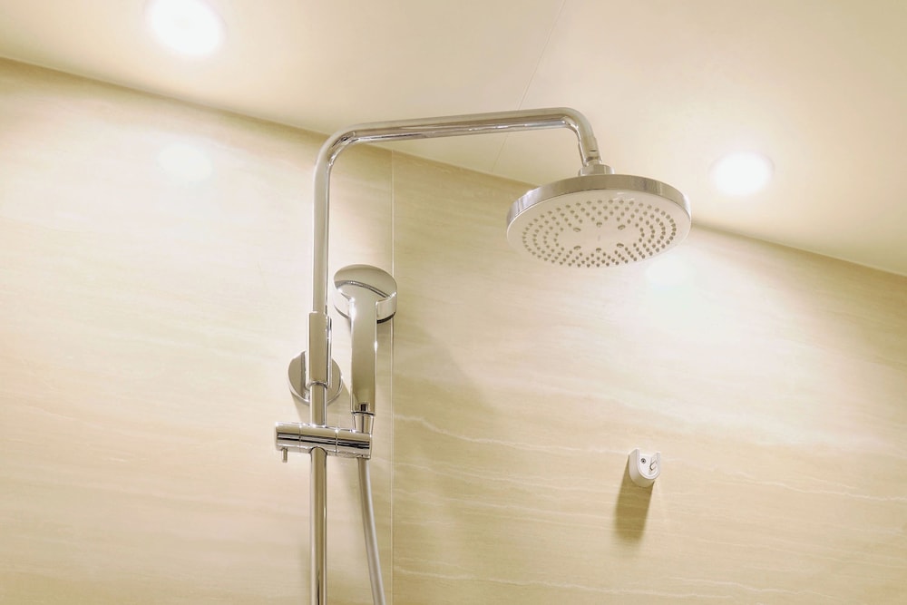 デラックス ジャパニーズ ルーム 禁煙 バスルーム2 | MONday Apart Premium 上野御徒町