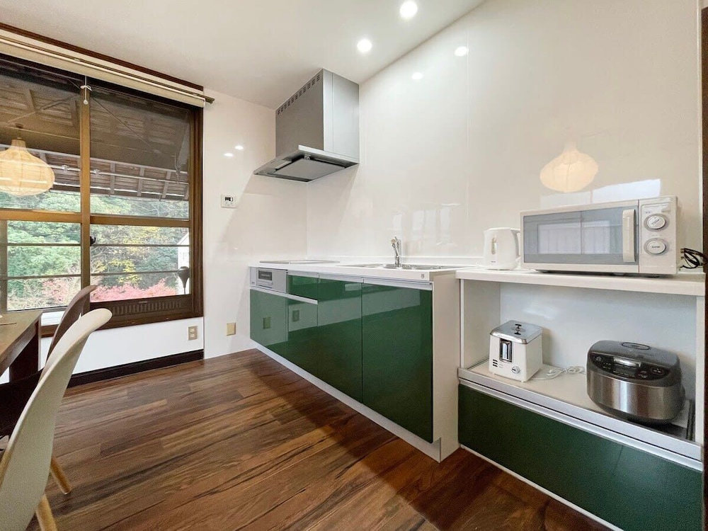 アパートメント 3 ベッドルーム 禁煙 (301) 専用キッチン0 | 宮島ゲストハウス 鹿庭荘