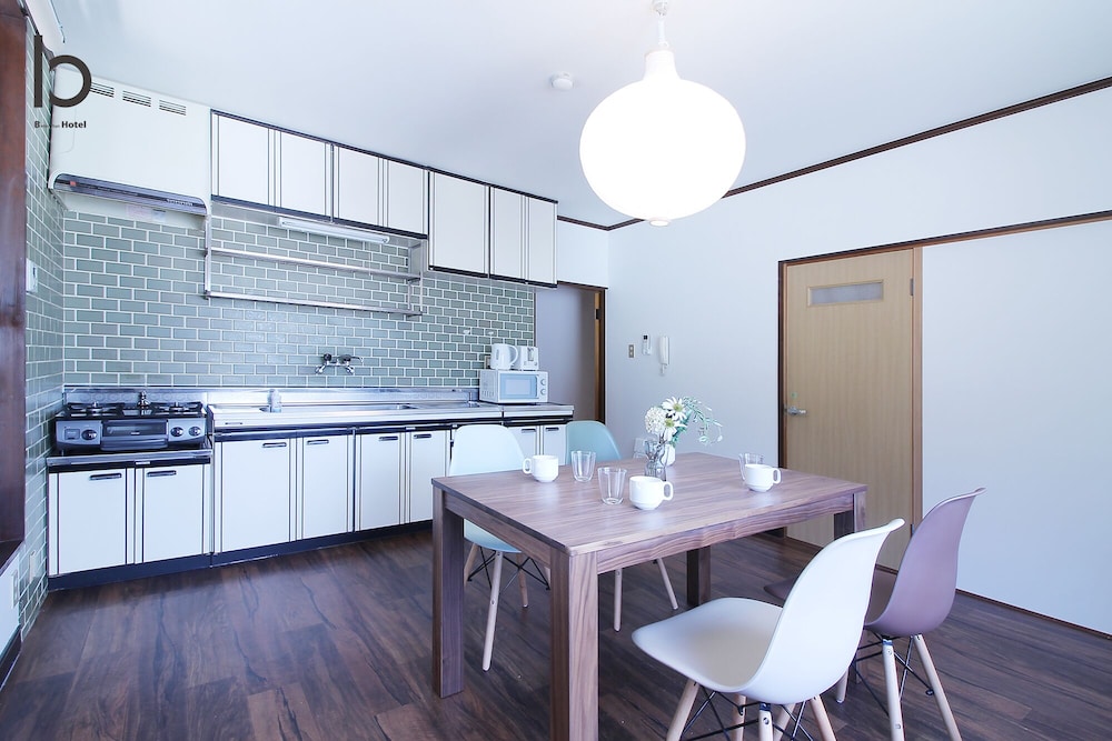 アパートメント 3 ベッドルーム 禁煙 (301) 客室26 | 宮島ゲストハウス 鹿庭荘