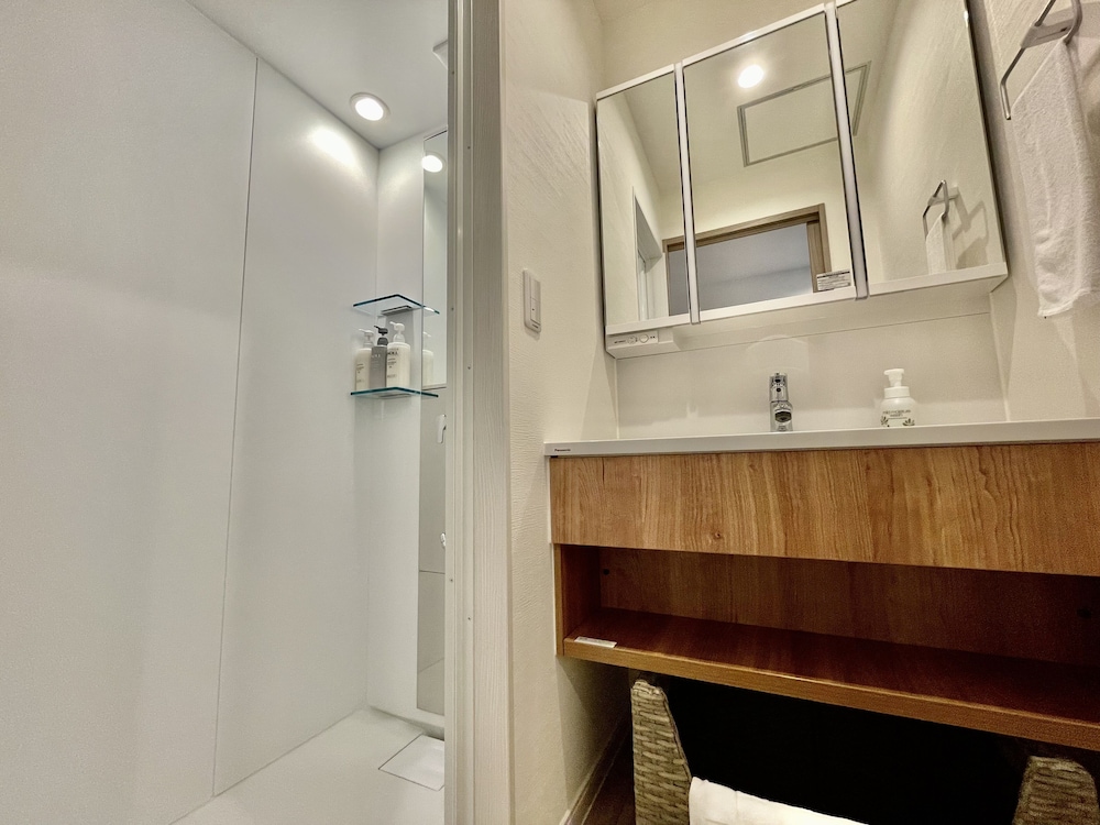 スタンダード・スイートコンド 禁煙 バスルーム4 | コーラルパレス恩納 by サンセットアベニュー