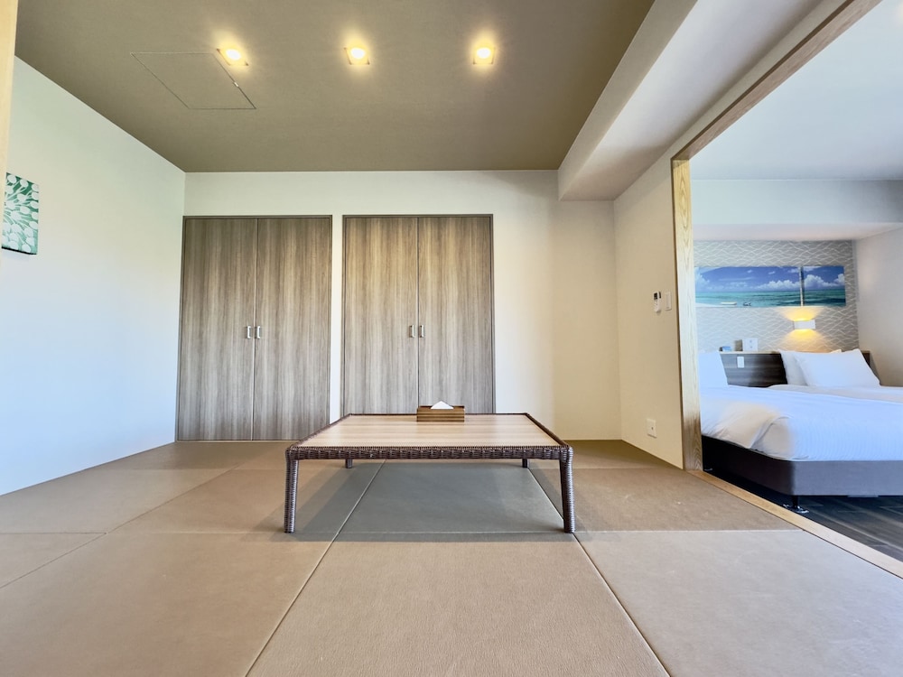パーシャルオーシャンビュー デラックス·スイートコンド 禁煙 客室26 | コーラルパレス恩納 by サンセットアベニュー