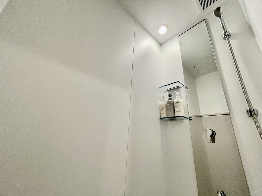 スタンダード・スイートコンド 禁煙 バスルーム5 | コーラルパレス恩納 by サンセットアベニュー