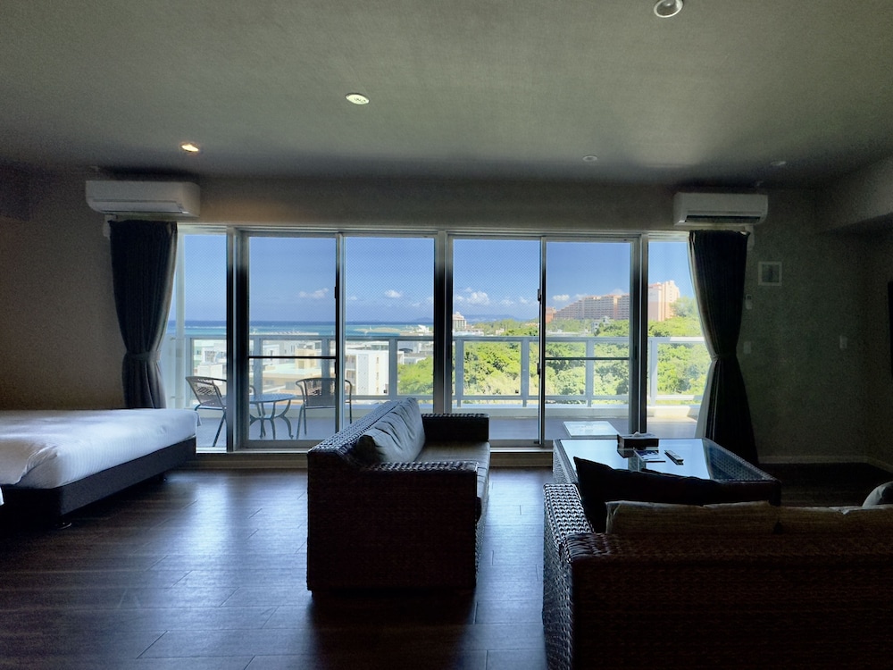 パーシャルオーシャンビュー デラックス·スイートコンド 禁煙 客室19 | コーラルパレス恩納 by サンセットアベニュー