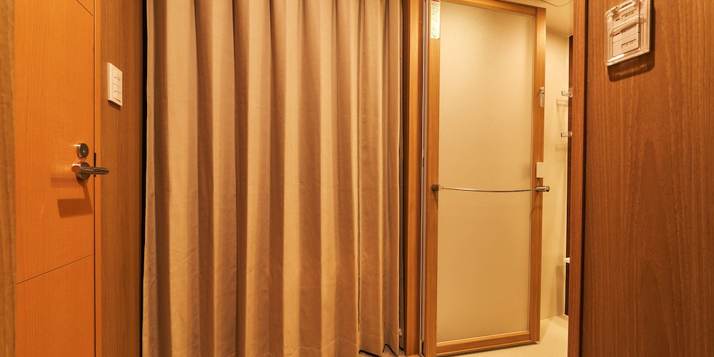 バストイレ別 ツインルーム禁煙 バスルーム1 | Rakuten STAY 東京浅草