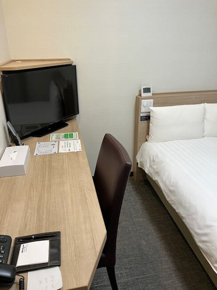 セミダブル ルーム 禁煙 (13.6 ㎡) 客室3 | ドーミーイン EXPRESS 松江