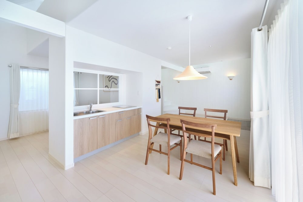 ビーチサイドヴィラ ハリウッドツイン 禁煙 客室1 | プリシアリゾート ヨロン