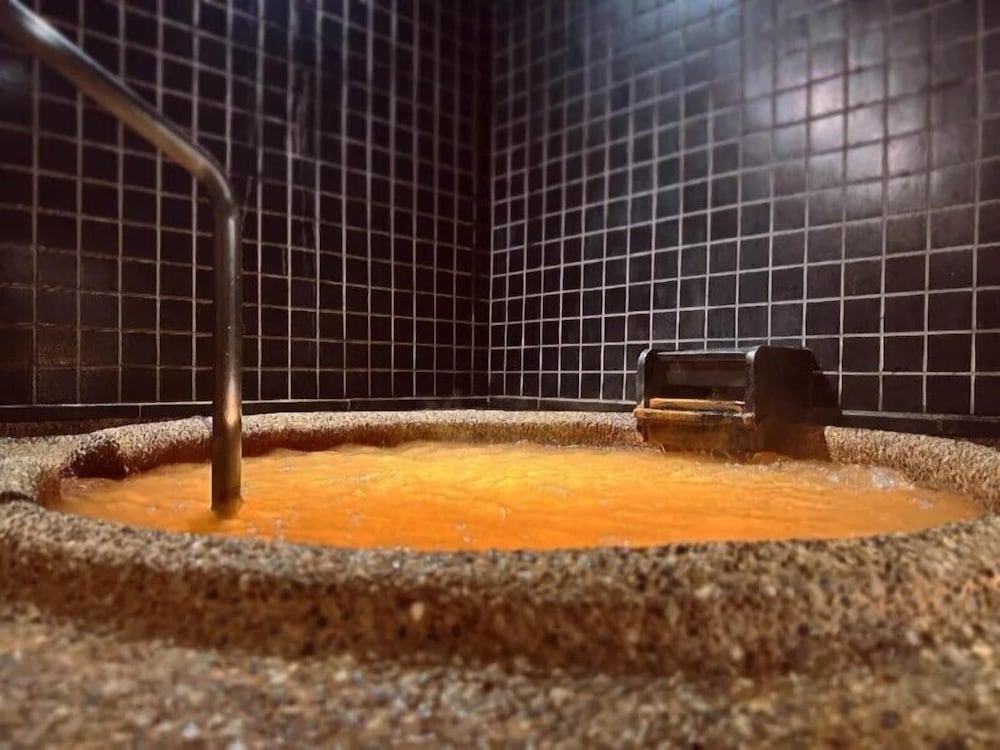 スタンダード ツインルーム 共用バスルーム バスルーム0 | ホテル花小宿