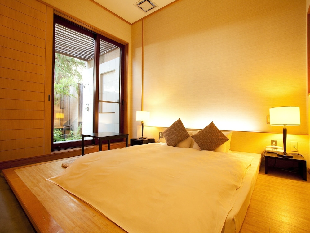 デザインダブルルーム(露天風呂付) | hotel Allamanda