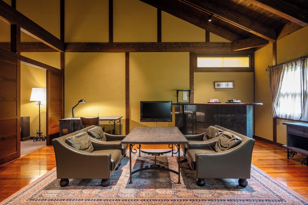 ヴィラ 4名用 | 有馬山叢 御所別墅