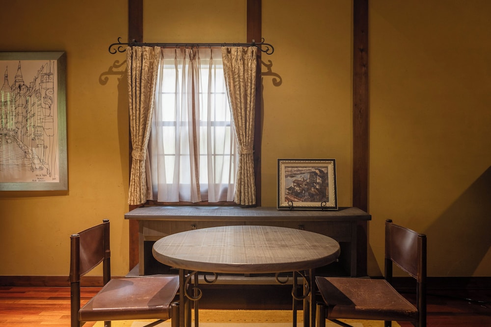 メゾネット　4名用 客室3 | 有馬山叢 御所別墅