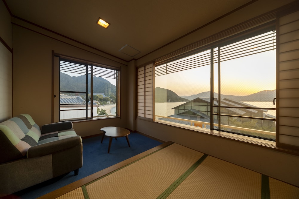和室 海側 禁煙 客室2 | ホテル みや離宮