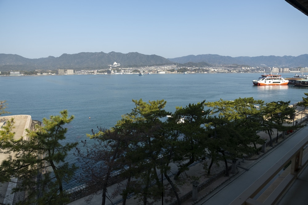 和室 海側 禁煙 ビーチ / オーシャン ビュー0 | ホテル みや離宮