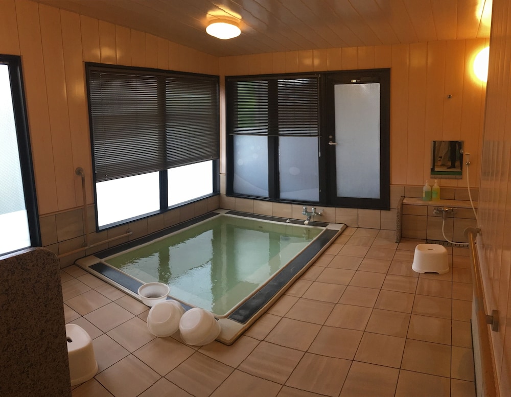 大浴場1 | 飛騨高山温泉の宿 民宿桑谷屋