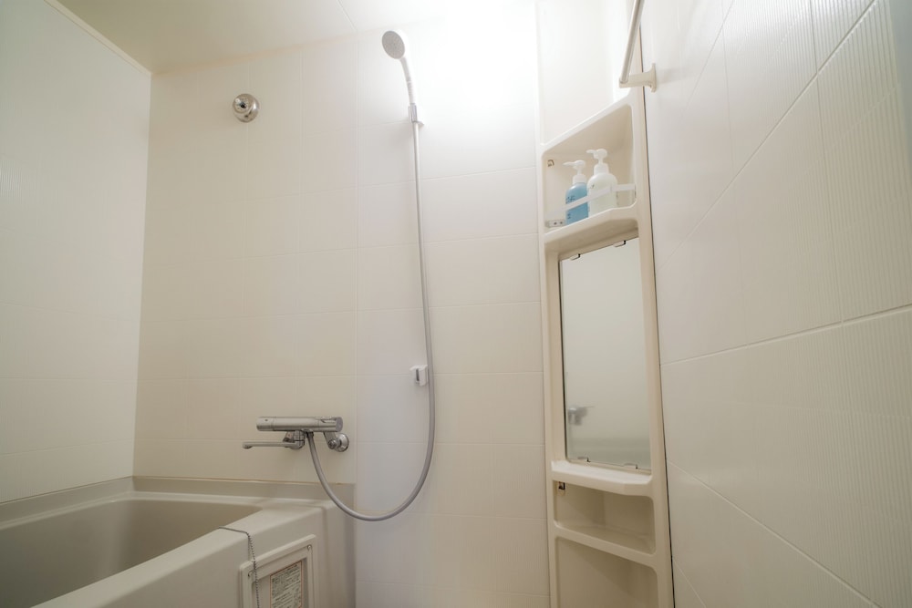 和洋室(2~6名) バスルーム0 | 箱根の森おかだ