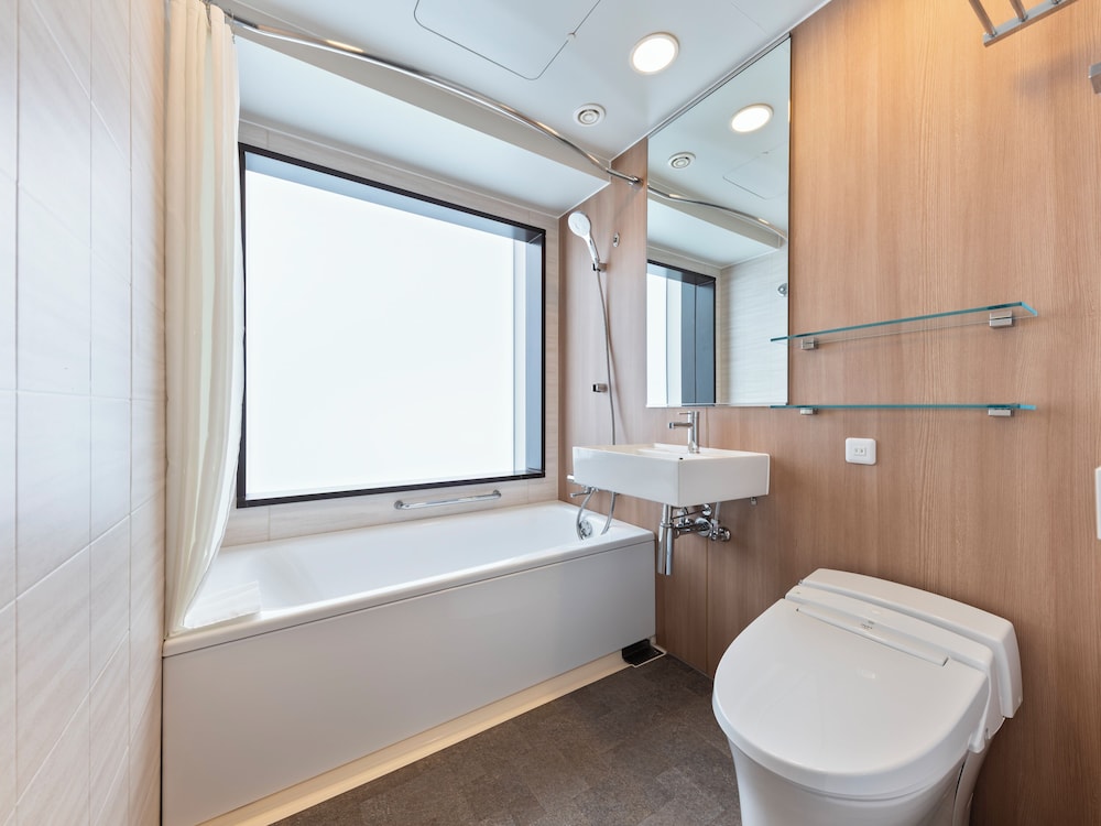 スーペリアコーナーツイン (2025年6月14日リニューアル) バスルーム0 | 三井ガーデンホテル仙台