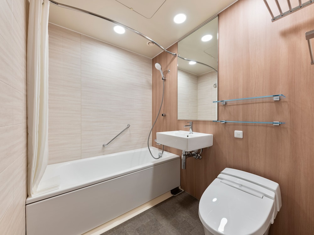 スーペリアツイン (2025年6月14日リニューアル) 客室1 | 三井ガーデンホテル仙台