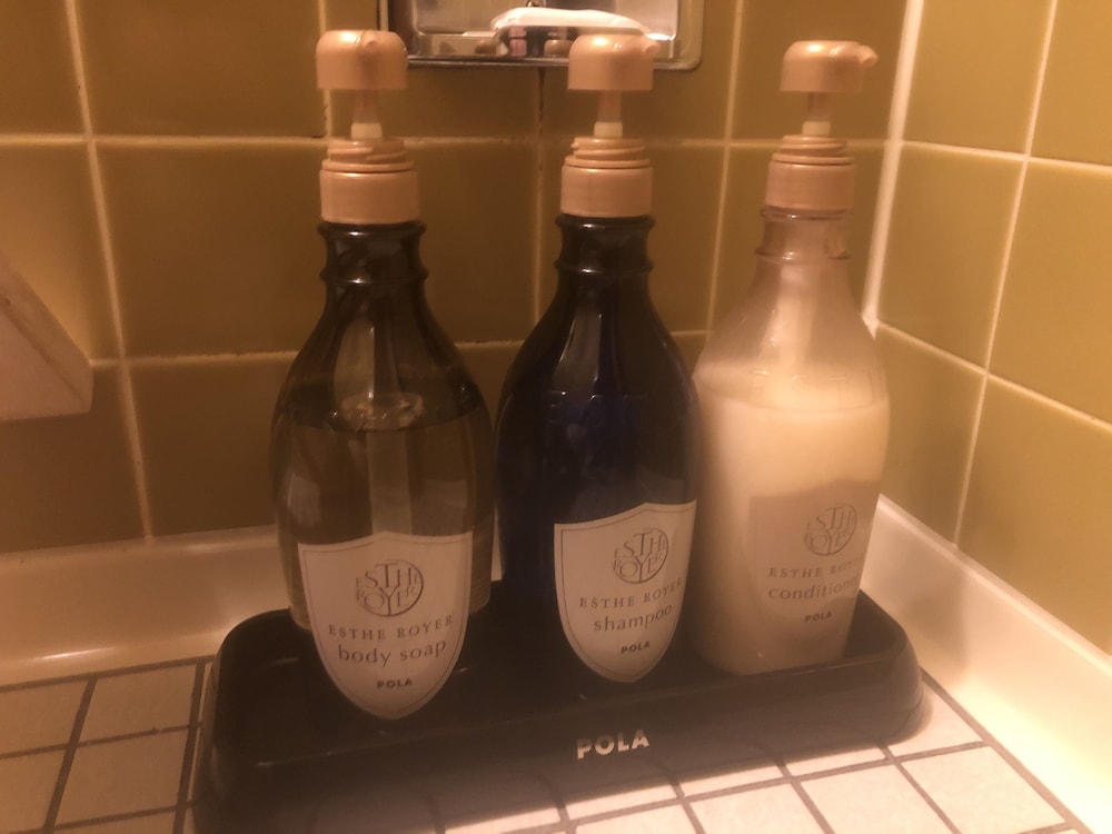 和室（新館）禁煙 バスルームの設備0 | 岩惣