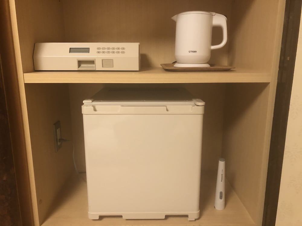 和室（新館）禁煙 客室の設備とサービス1 | 岩惣