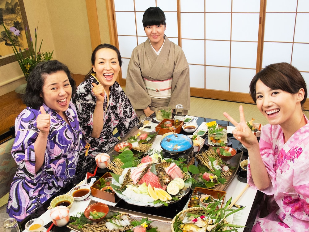 和室12畳高層階 夕食部屋食会席 (18歳以上のみ予約可) 客室6 | ホテルくさかべアルメリア