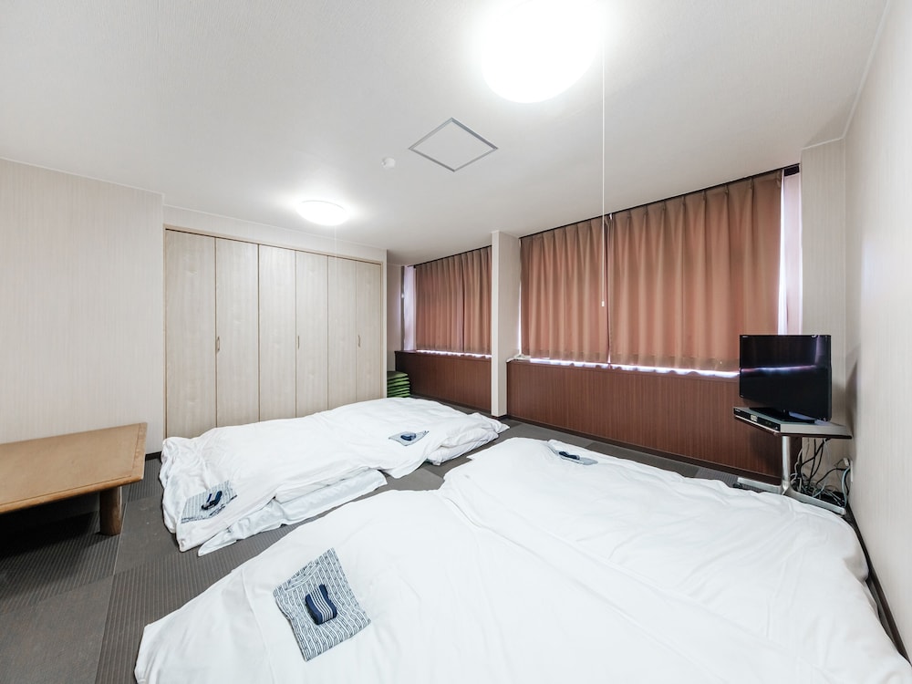 Japanese Room - Quadraple (Non-Smoking) 客室11 | Tabist ホテルテトラ函館駅前