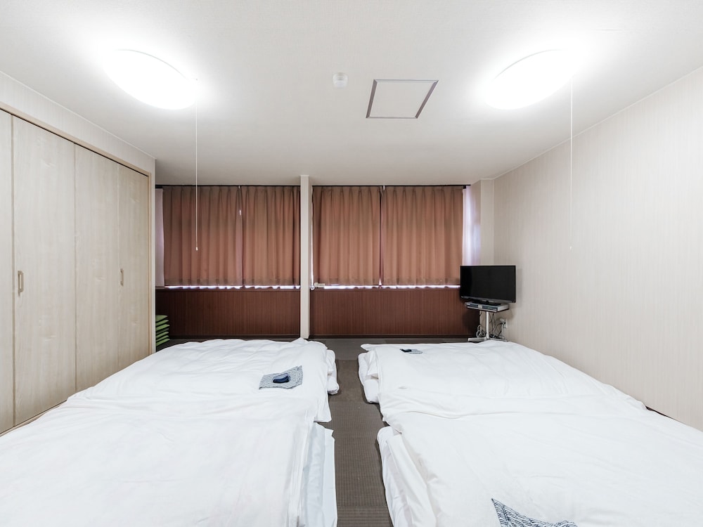 Japanese Room - Quadraple (Non-Smoking) 客室1 | Tabist ホテルテトラ函館駅前