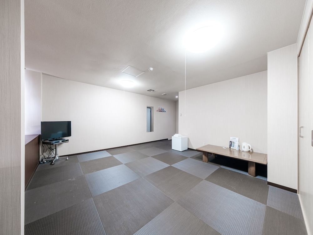 Japanese Room - Quadraple (Non-Smoking) 客室10 | Tabist ホテルテトラ函館駅前