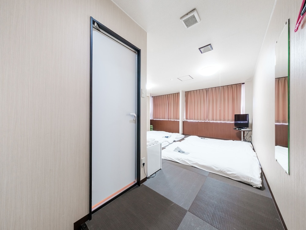 Japanese Room - Quadraple (Non-Smoking) 客室3 | Tabist ホテルテトラ函館駅前