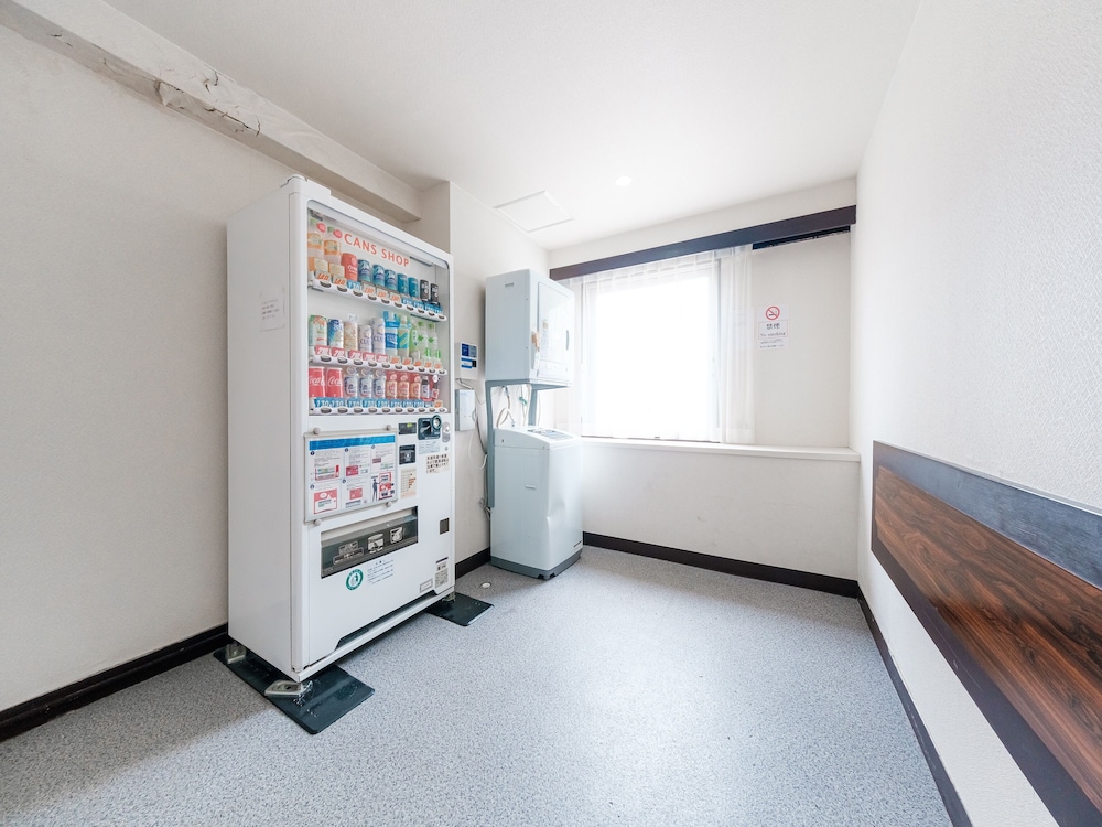 自動販売機1 | Tabist ホテルテトラ函館駅前 自動販売機1 | Tabist ホテルテトラ函館駅前