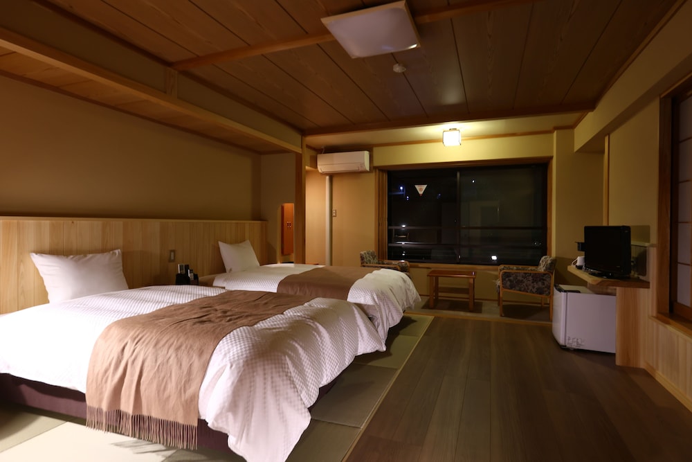 デラックス ツインルーム 客室3 | 渋ホテル