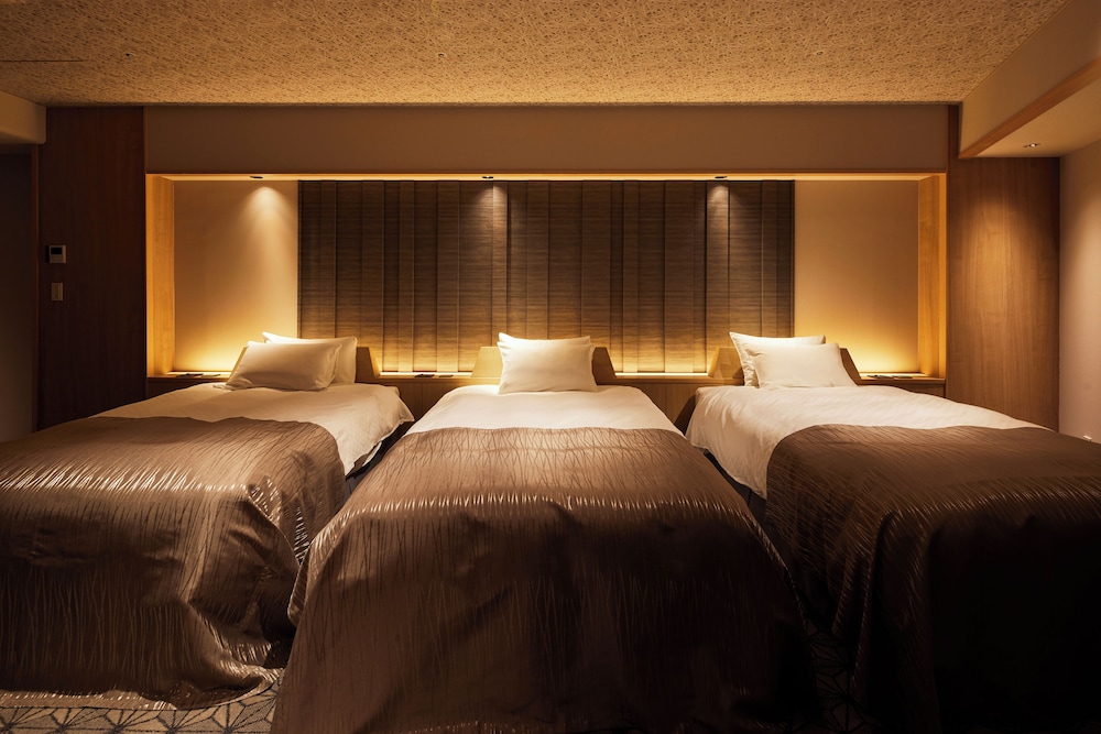 ユニバーサルルーム ‐ 君子香 (禁煙) 客室3 | 湯元こんぴら温泉華の湯 紅梅亭