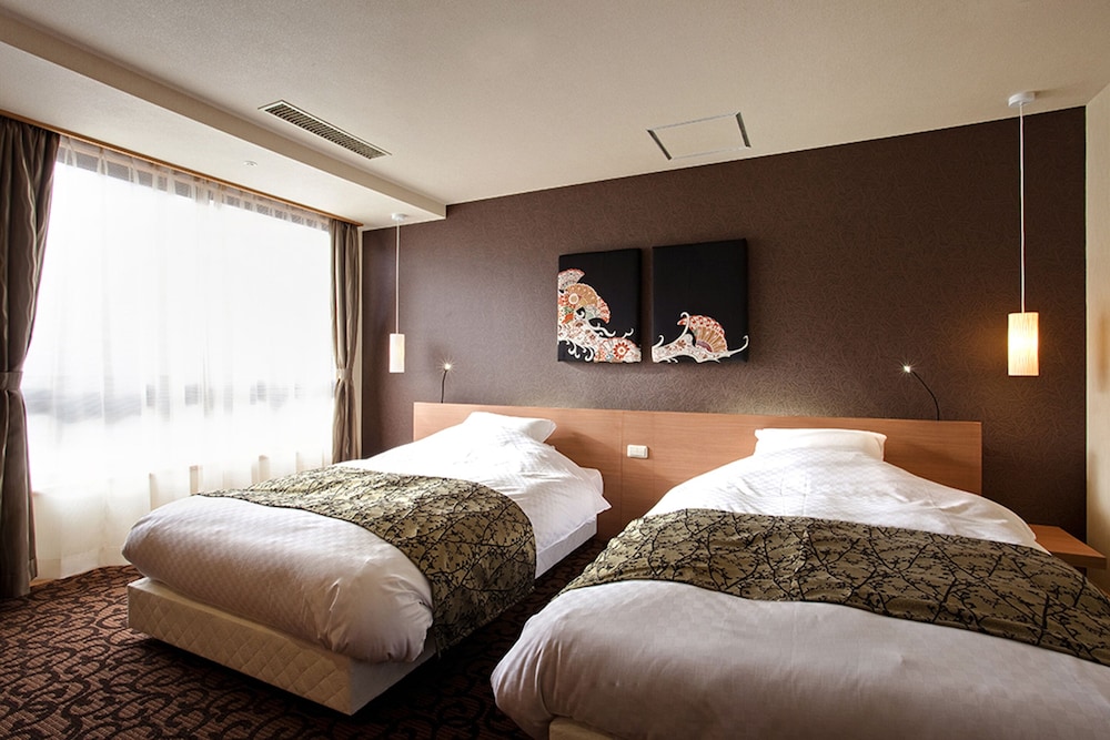 特別室 ‐ らくわ和洋室 (禁煙) | 湯元こんぴら温泉華の湯 紅梅亭