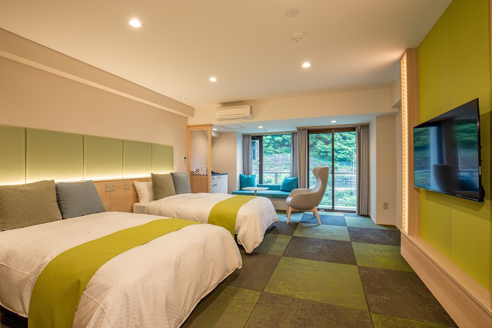 遊楽館 洋室 2食付(夕食 : ブッフェ) 禁煙 | 鬼怒川温泉ホテル