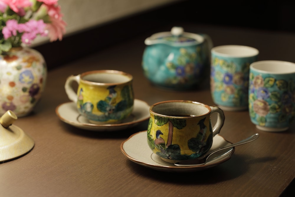 ベーシックツインルーム2名利用(セミダブルベッド2台) 禁煙 コーヒー / コーヒーメーカー0 | 金沢白鳥路 ホテル山楽