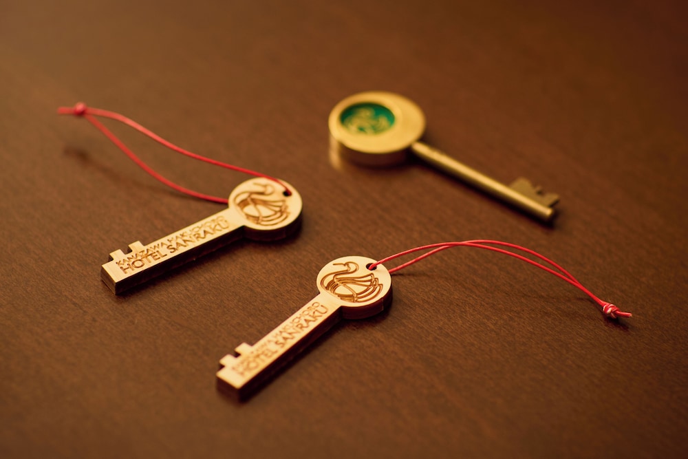 お部屋おまかせ 2名利用 禁煙 客室3 | 金沢白鳥路 ホテル山楽