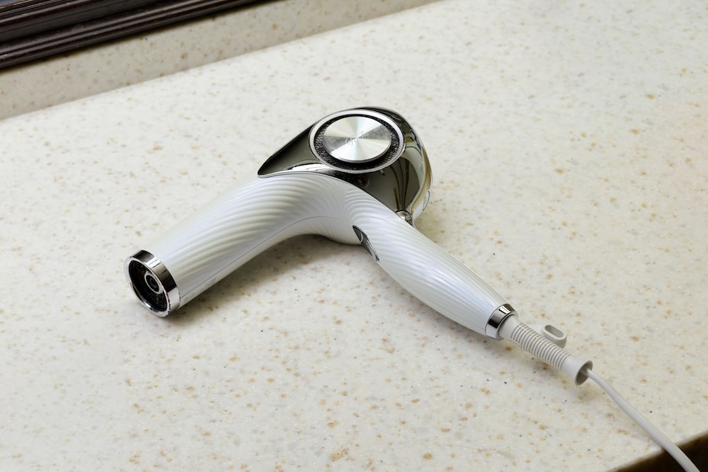 浪漫ツイン (禁煙) 客室8 | 金沢白鳥路 ホテル山楽