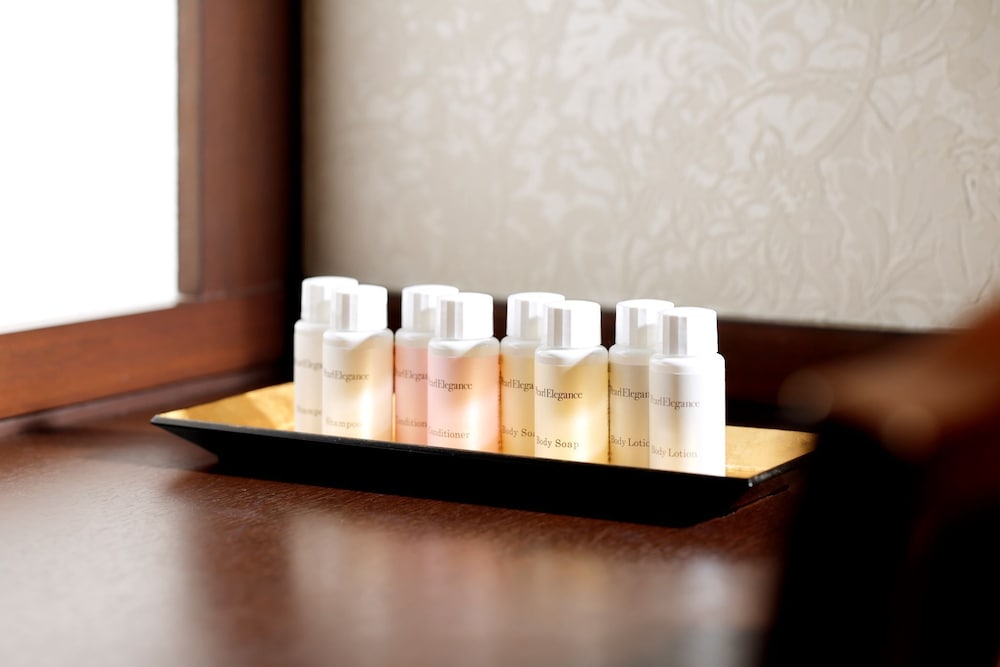 浪漫ツイン (禁煙) 客室7 | 金沢白鳥路 ホテル山楽