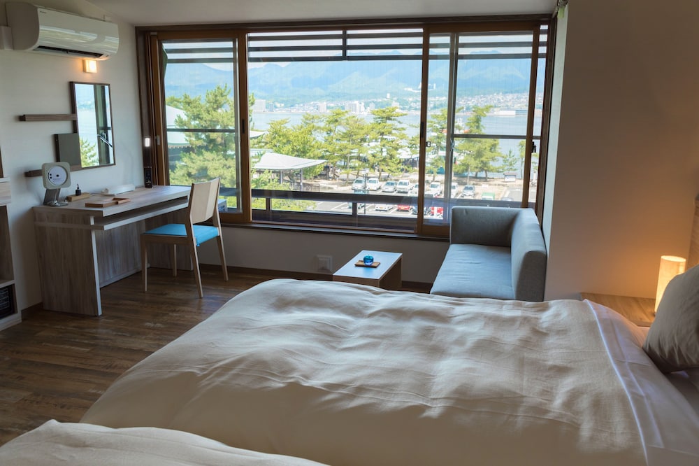 海スタイル ツイン 禁煙 (35平米) 部屋からの景観0 | 宮島別荘